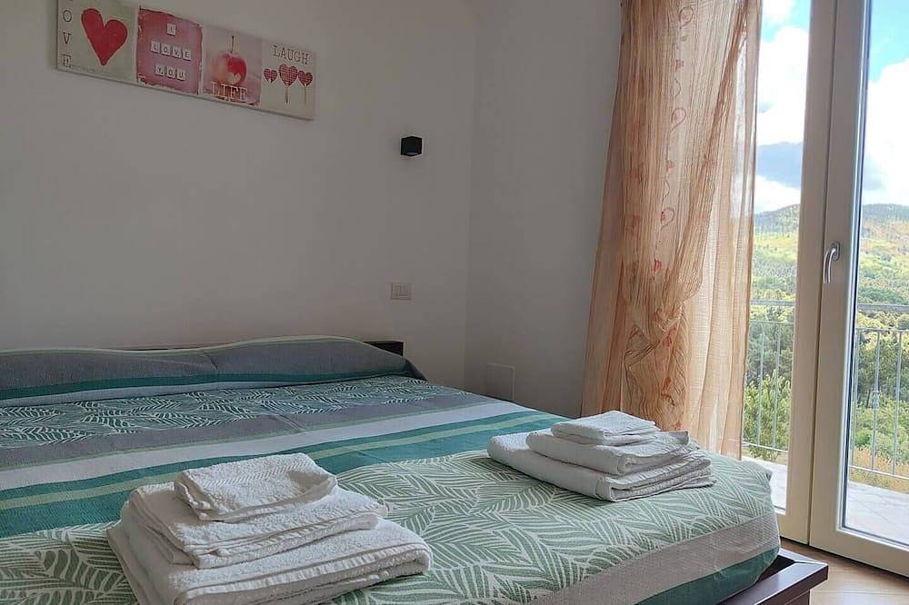 La Casa delle Mogge - Holiday home in the heart of nature in Framura, Riviera di Levante