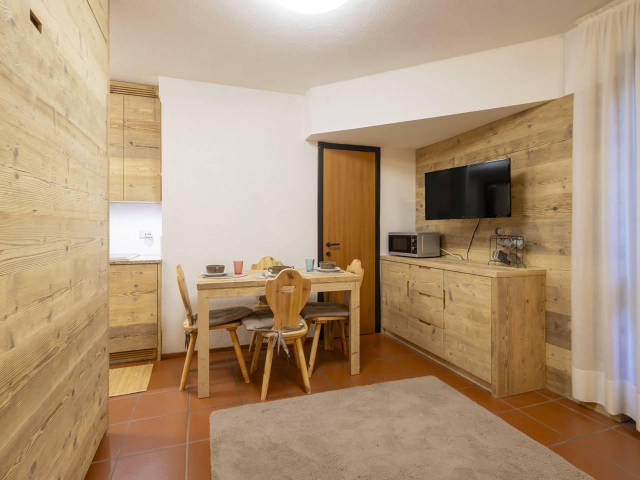 Geheel appartement, Martini Garden Studio in Madesimo (Village), Madesimo