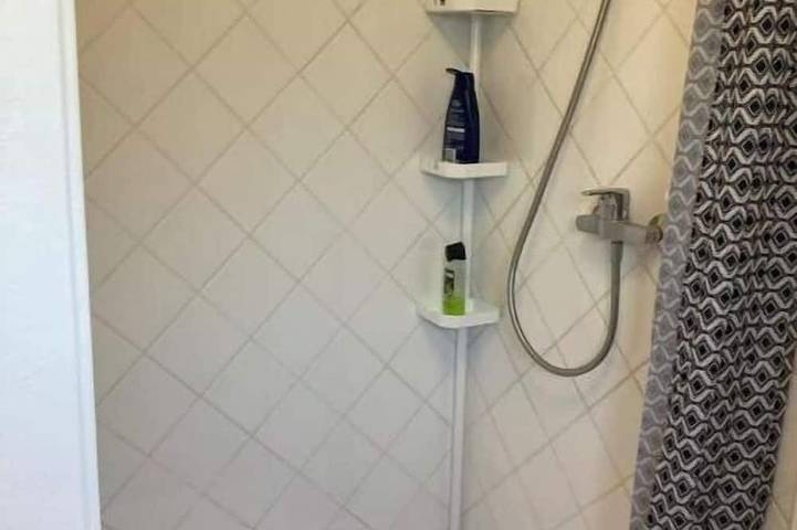 Gîte pour 4 personnes, avec jardin à Ruoms - 3