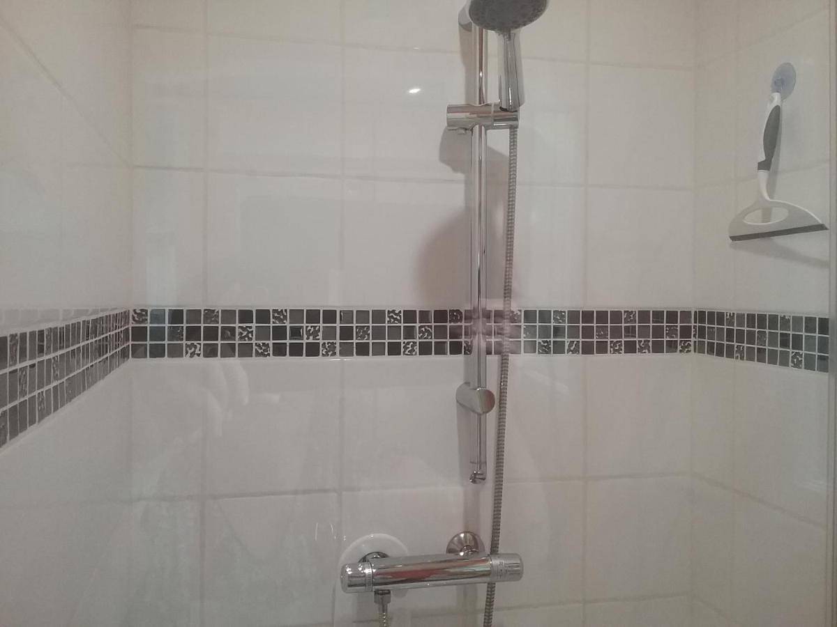 Appartement entier, Gîte La Valentina, 3 étoiles, de plain-pied et climatisé in Cubjac-Auvézère-Val d'Ans, Périgord Blanc