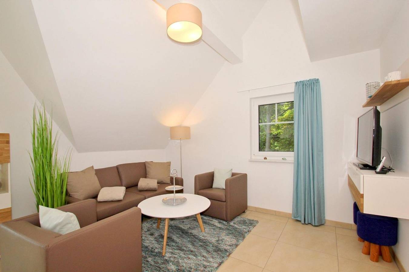 Ganze Wohnung, Strandnahe Fewo mit Balkon, Schwimmbad- und Saunanutzung -  Rex Rugia in Lobbe, Mönchgut
