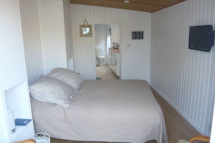 Holiday rental for 2 people, with Terrace and Garden in Bridport