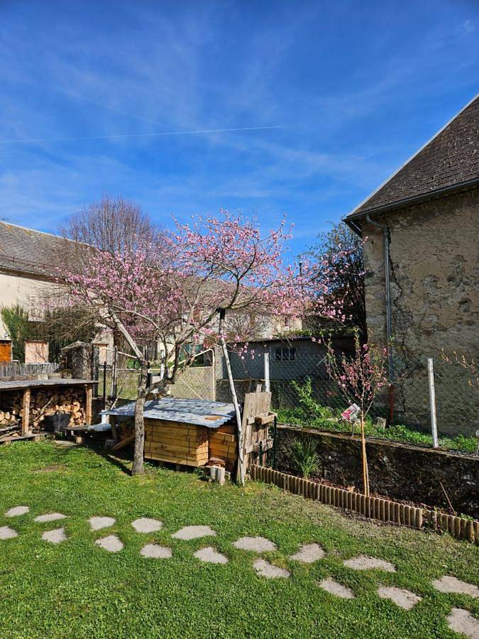 Maison avec jardin proche du Lac de Monteynard in Mayres-Savel, Vercors