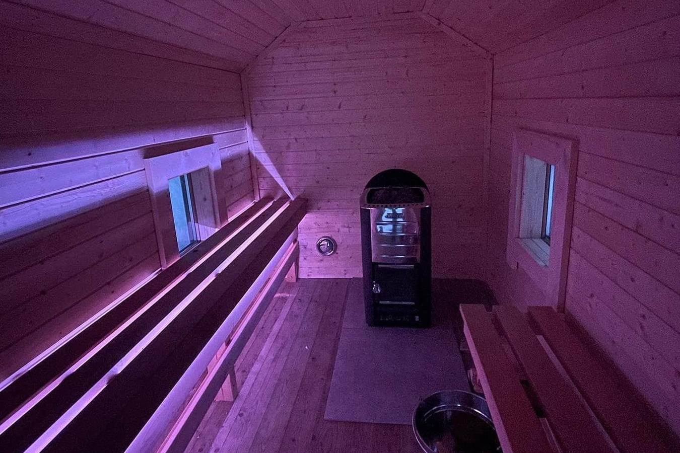 Ganze Ferienwohnung, Ferienwohnung für 4 Personen mit Garten in Hadsel