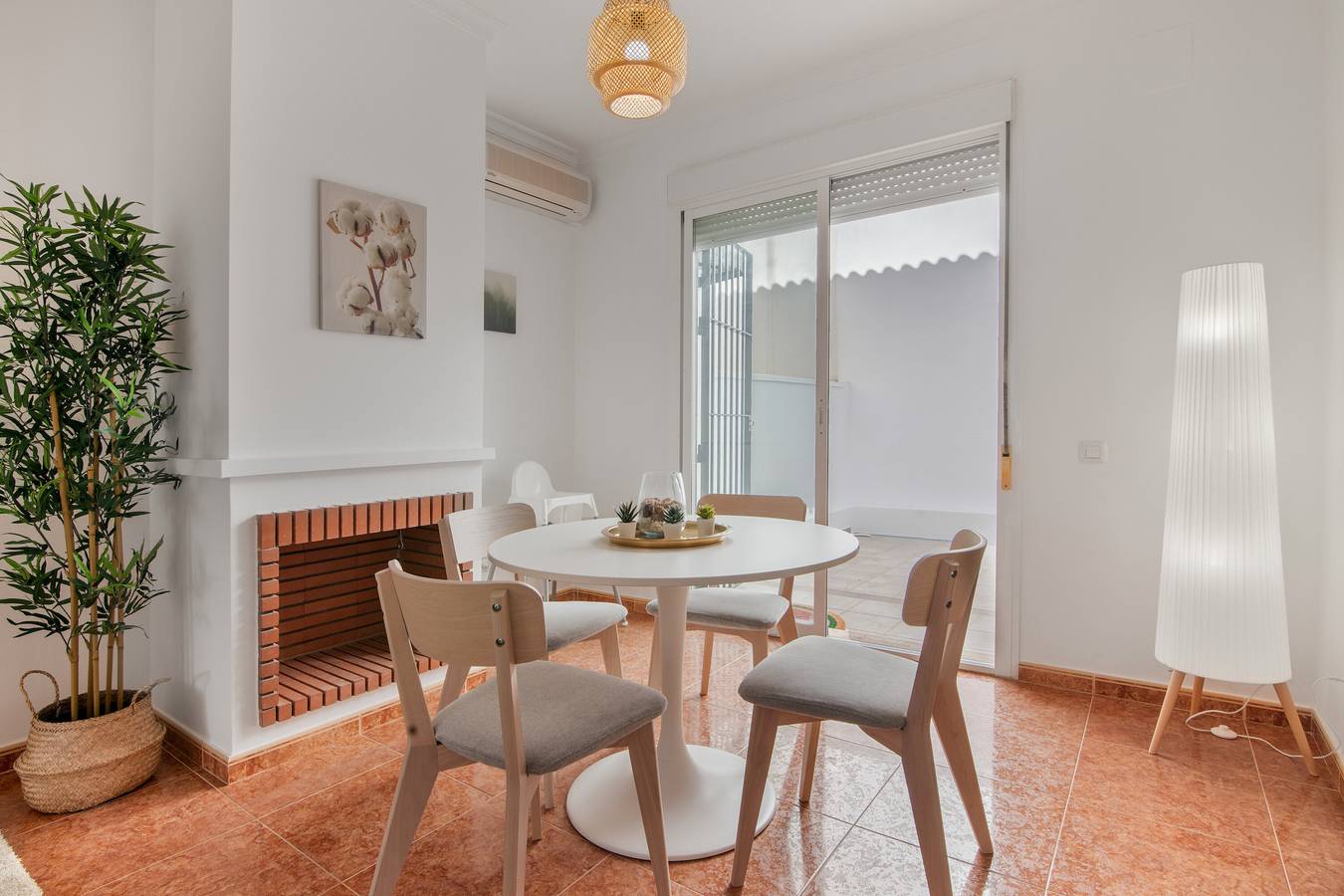 Villa 'Marília' con Terraza Privada, Wi-Fi y Aire Acondicionado in Ayamonte, Costa de la Luz