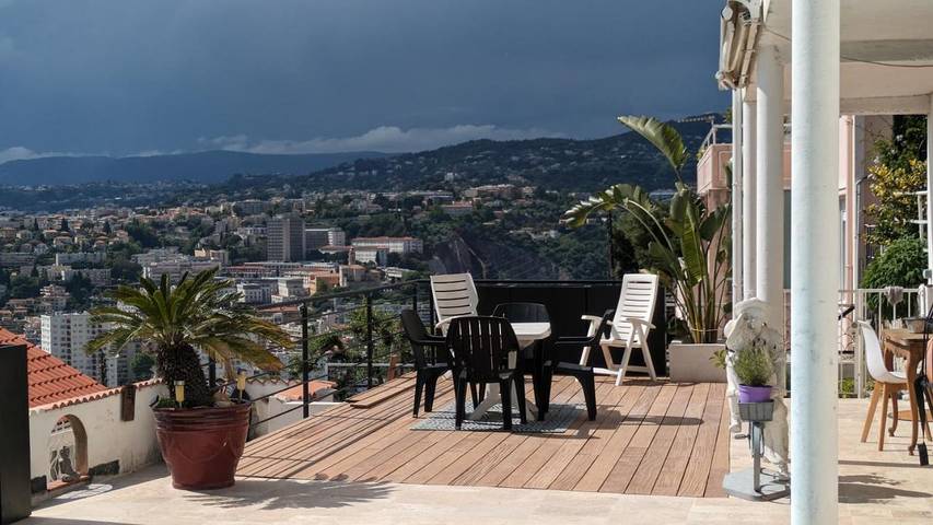 Gîte pour 2 personnes, avec terrasse et vue dans Saint-Roch - 4