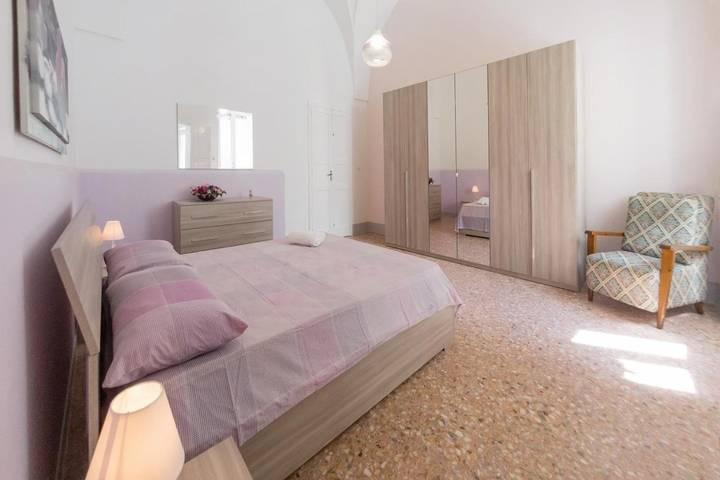 Casa vacanza per 5 persone, con terrazza e panorama in Alessano