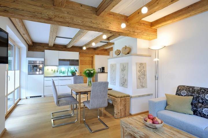 Ferienwohnung für 6 Personen, mit Balkon und Terrasse sowie Garten in Hinterthal