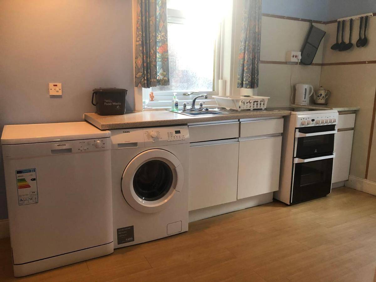 Entire apartment, Two-Bedroom Apartment in Millport, Firth Of Clyde