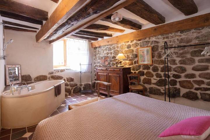 Location de vacances pour 43 personnes, animaux acceptés à Lasalle - 4