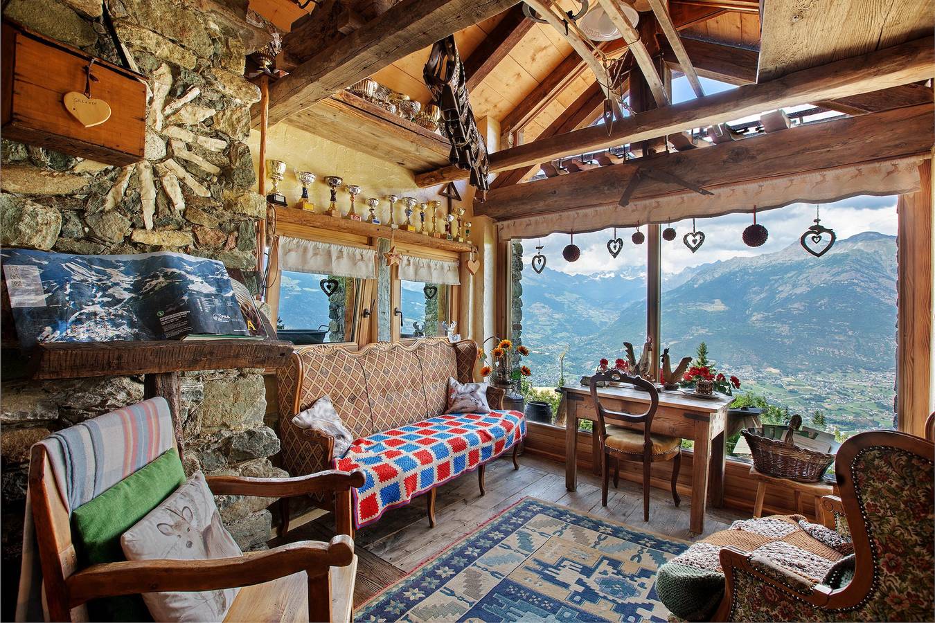 Kamer 'Capriolo' – Intieme rust en bergzicht in Comune di Charvensod, Italiaanse Alpen