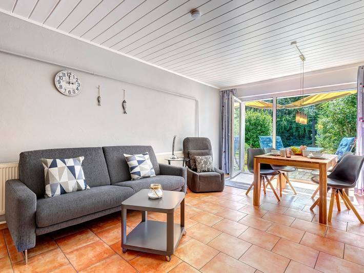 Bungalow für 5 Personen, mit Terrasse und Garten in Trassenheide