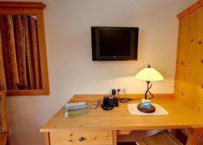 Bungalow für 2 Personen, mit Sauna und Pool sowie Garten, kinderfreundlich in den Alpen