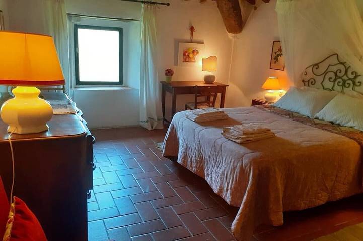 Villa + piscina vicino a Firenze. La Casaccia. Dorme 6+ 2 bambini. Pace e vedute in Londa, Firenze province