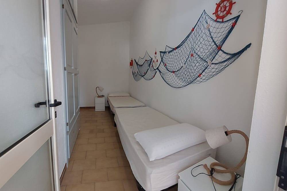 Ganze Wohnung, Villa Pietramarina Cala Liberotto apartment 4 beds 100mt from the sea in Cala Liberotto, Orosei