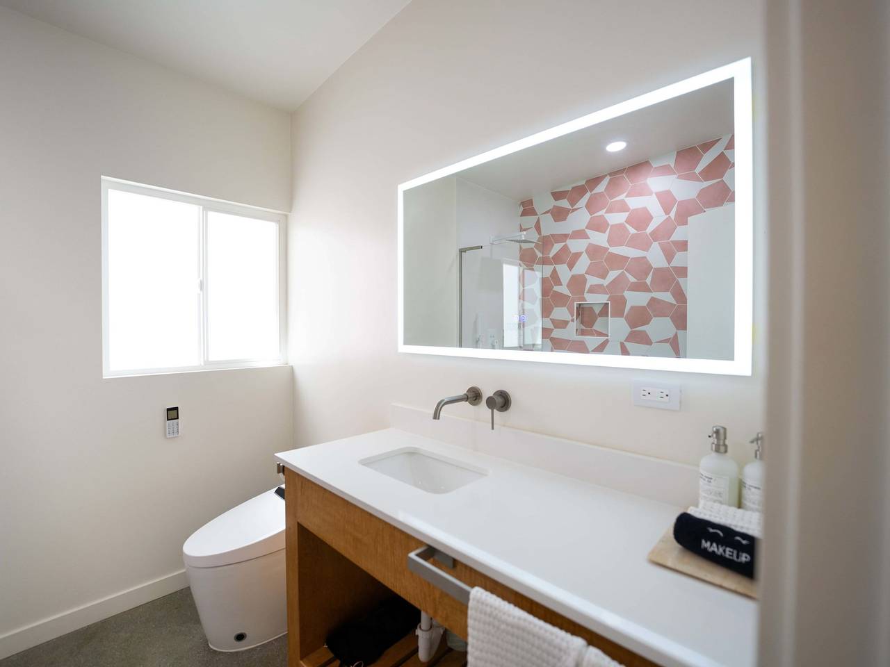 Estudio entero, Deluxe Room 1 King Bed Kitchen Pool View in Palm Springs, Coachella Valley