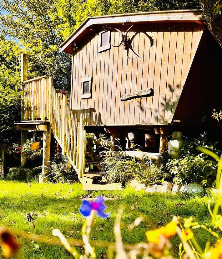 Tente pour 4 personnes, avec vue et jardin, animaux acceptés