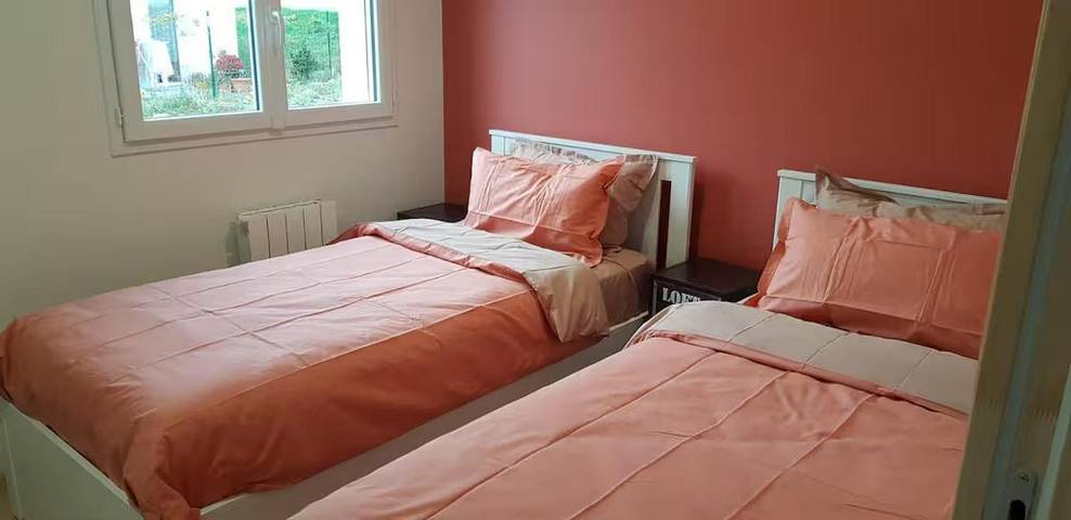 Location de vacances pour 6 personnes, avec jardin dans Office De Tourisme De Longeville Sur Mer - 3