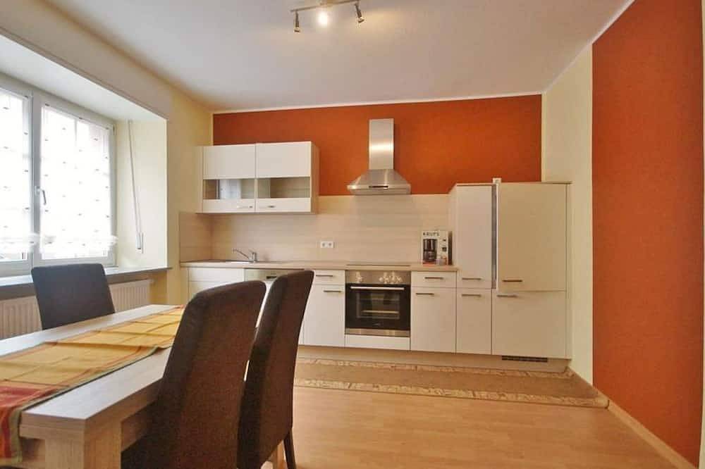 Ganze Wohnung, Ferienwohnung Moog - 2-Bett-Ferienwohnung Dusche/Wc, 1 Schlafraum in Lonnig, Osteifel