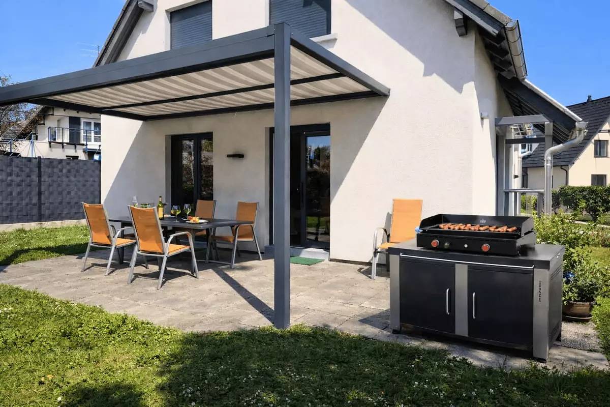 Maisons & Villas pour 10 Personnes in Niederhausbergen, Région de Strasbourg