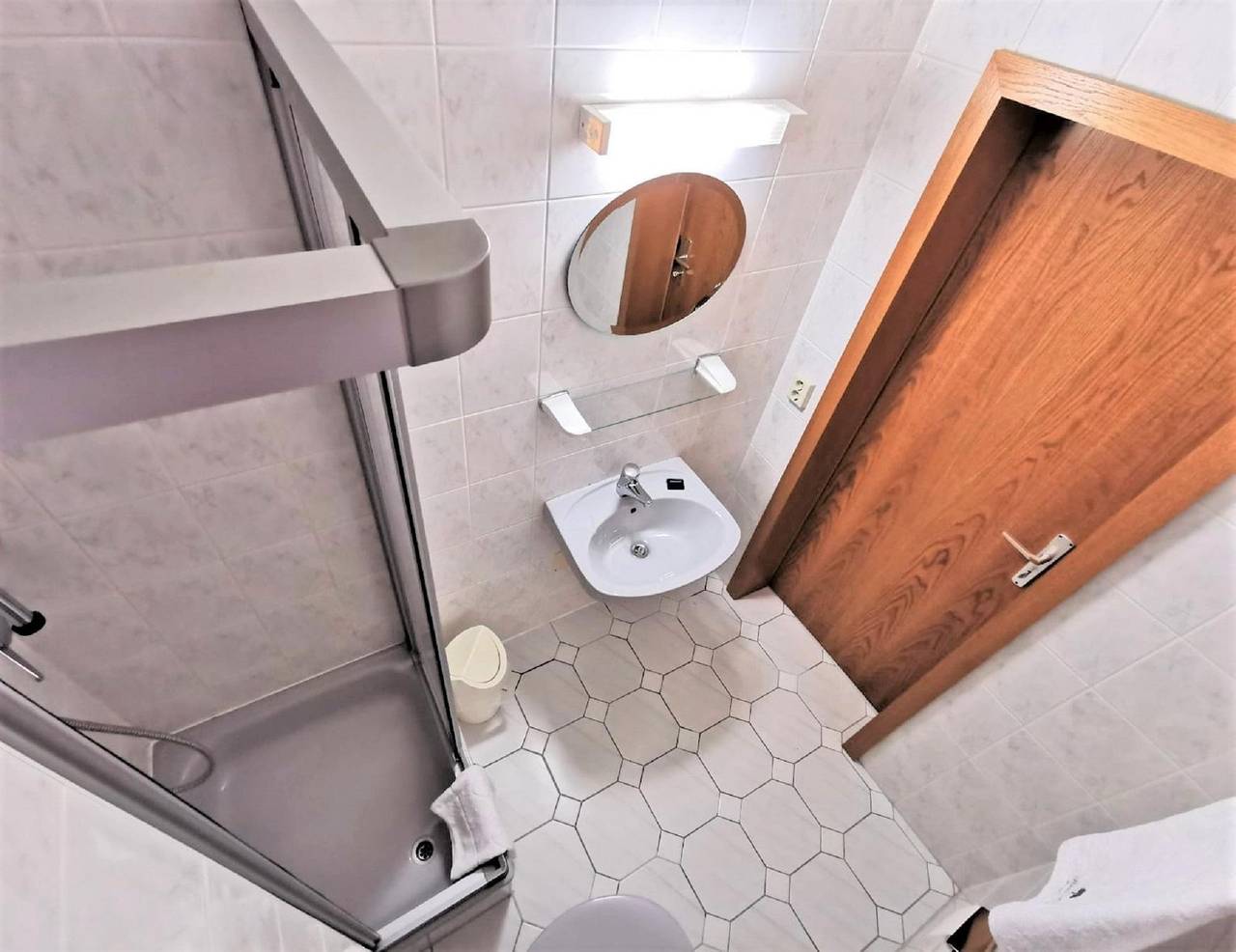 Einzel- oder Doppelzimmer mit Doppelbett. 2. Etage in Altenberg, Mittlere Erzgebirge