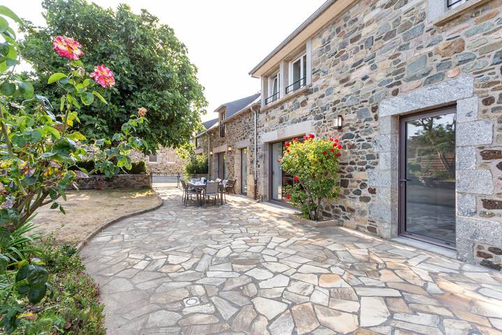 Location de vacances pour 10 personnes, avec jardin à Planguenoual - 2