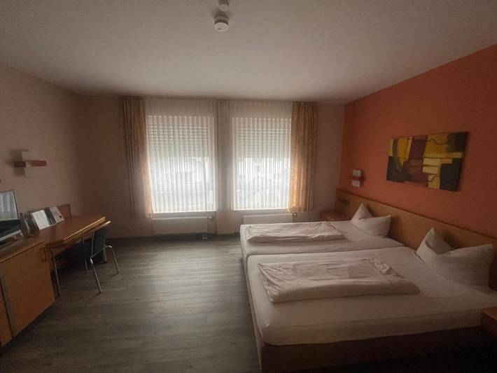 Hotel, mit Terrasse und Ausblick in Schloß Holte-Stukenbrock