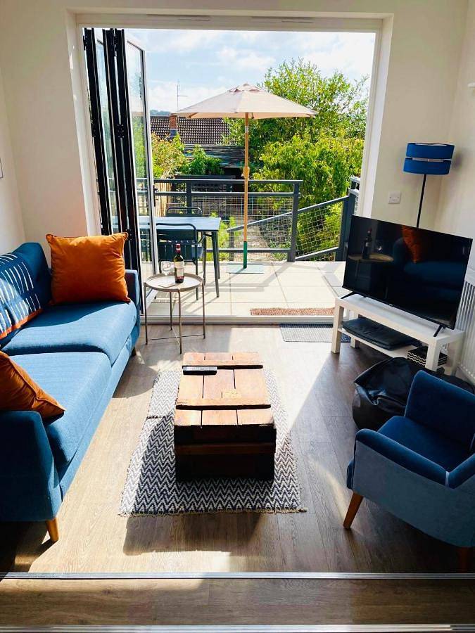 Three-Bedroom House in Cowes, Isle of Wight