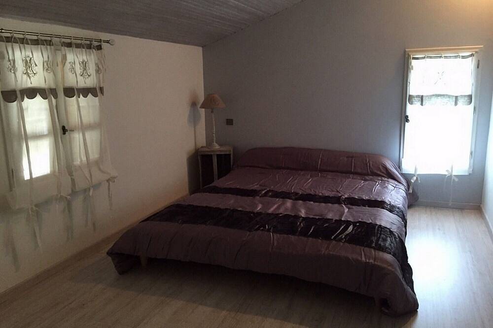 Geräumiges, 410 m² großes 3-Sterne-Ferienhaus mit privatem beheiztem Pool, Spa, Kanus und Paddelboot in Trentels, Villeneuve-sur-Lot und Umgebung