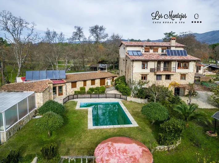 Casa rural para 4 personas, con jardín y jacuzzi además de sauna y piscina - 1