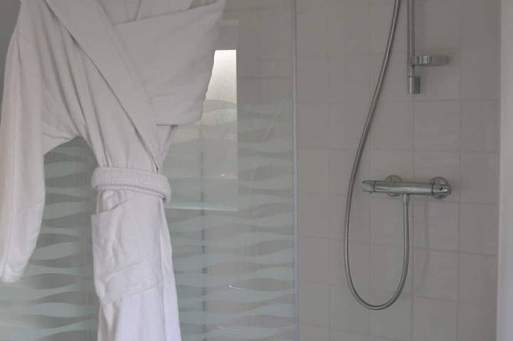 Gîte pour 4 personnes, avec jardin et piscine à Sibiril - 4