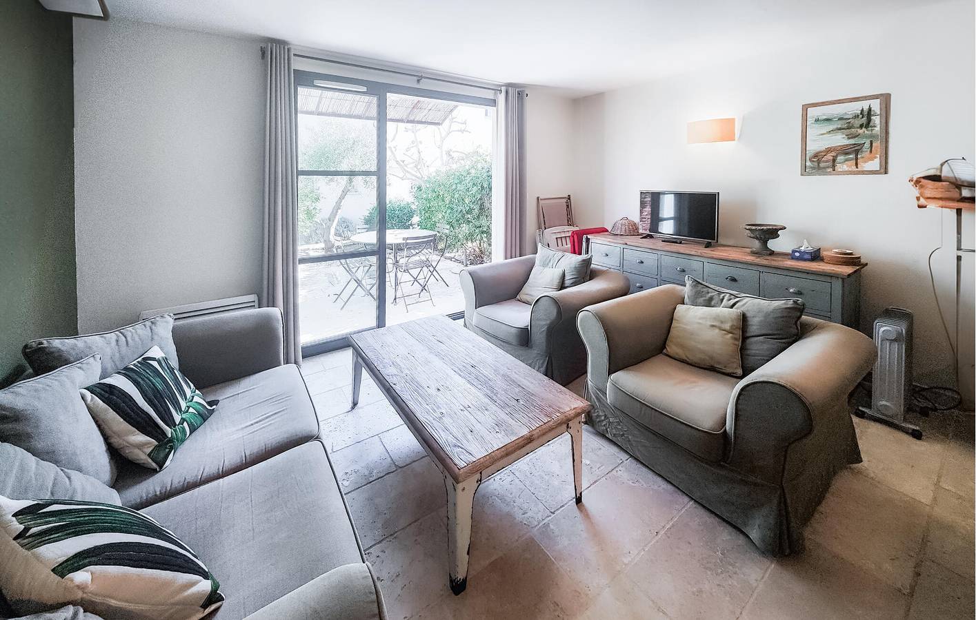 Appartement moderne avec parking et climatisation, 2.5km du centre ville de Tournissan in Saint-Laurent-de-la-Cabrerisse, Région de Narbonne