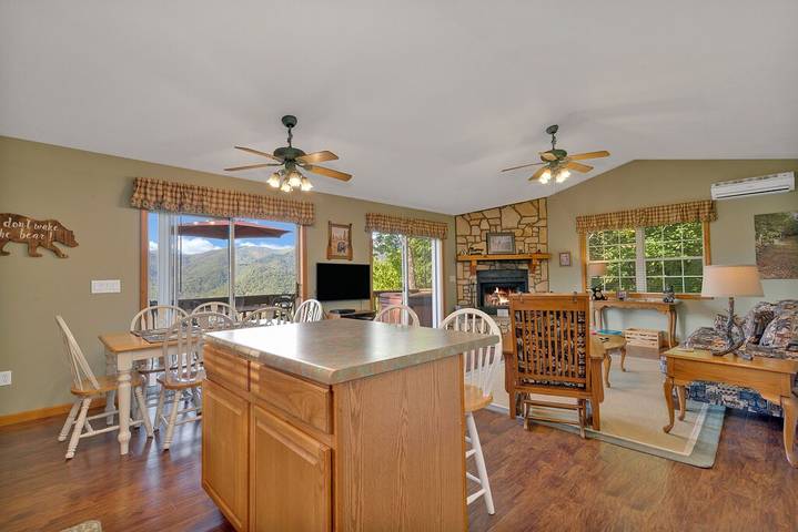 Ferienhaus für 4 Personen, mit Whirlpool und Terrasse, mit Haustier - 1