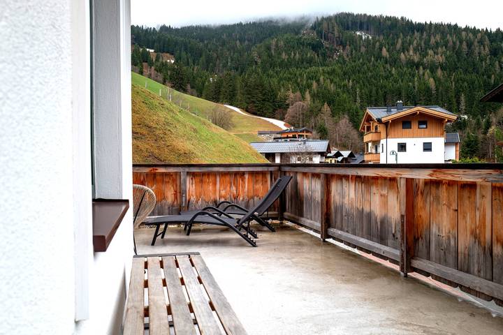 Ferienwohnung für 6 Personen, mit Balkon und Terrasse sowie Garten in Dienten am Hochkönig - 4