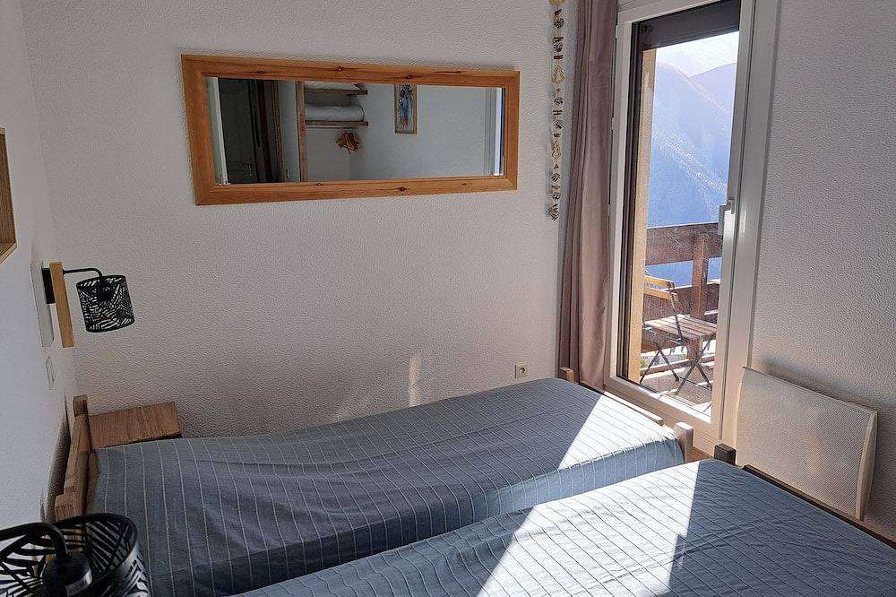 Appartement entier, 2 Pièces 35m² 4 Pers avec Wifi parking couvert au pied des remontées in Vénosc, Les Deux Alpes