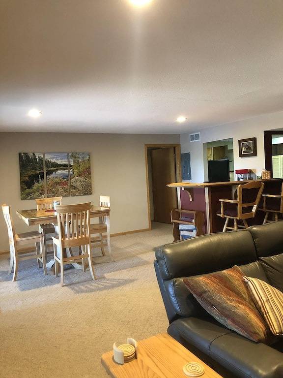 Ganze Wohnung, The Hager House - Blick auf den Mississippi - Haustierfreundlich - Paradies im Freien in Pierce County (WI)