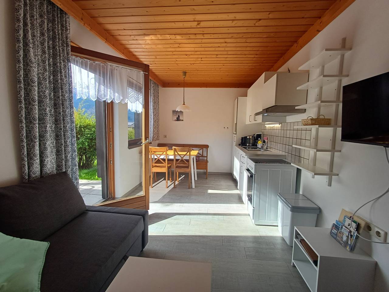 Ganze Wohnung, Profelt Apartment B, für 4,zentrale Lage, große Te in Uttendorf, Pinzgau