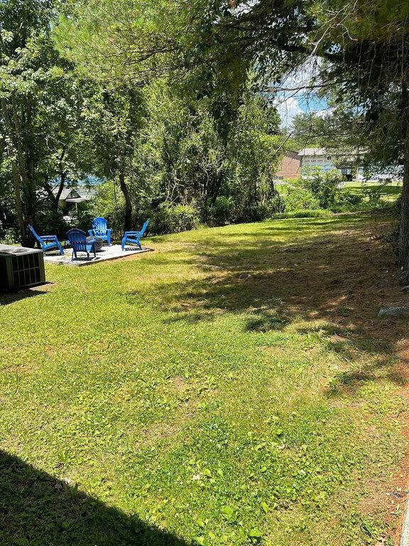 ~Hunt’s Haven in Downtown Brevard~ in Brevard, Transylvania County