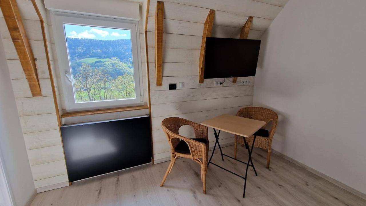 Double Room in Le Falgoux, Parc naturel régional des Volcans d'Auvergne