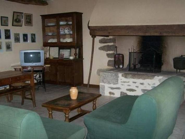 Location de vacances pour 6 personnes, avec terrasse à Moulins-le-Carbonnel - 4