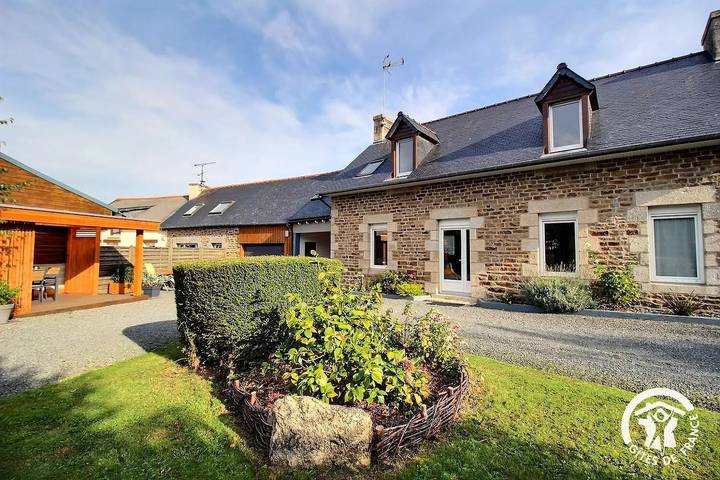 Gîte pour 4 personnes, avec jardin