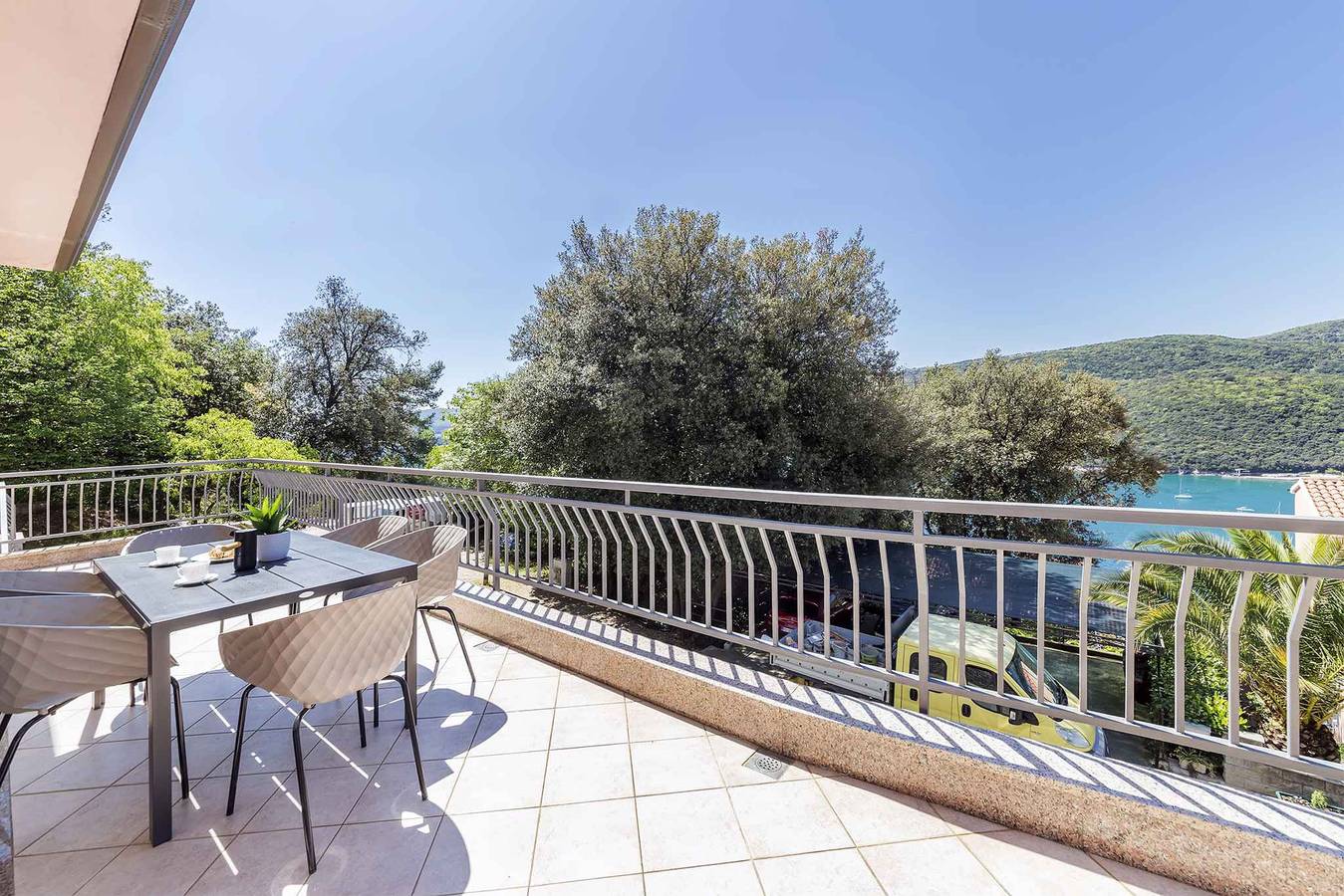 Ganze Ferienwohnung, Ferienwohnung mit Terrasse und Meerblick  in Rabac, Labin-Rabac