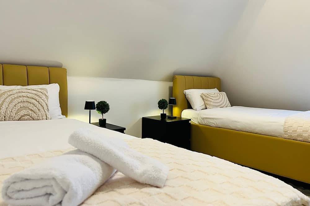Entire apartment, Charming apartment near the city center in Bielefeld, North Rhine-Westphalia