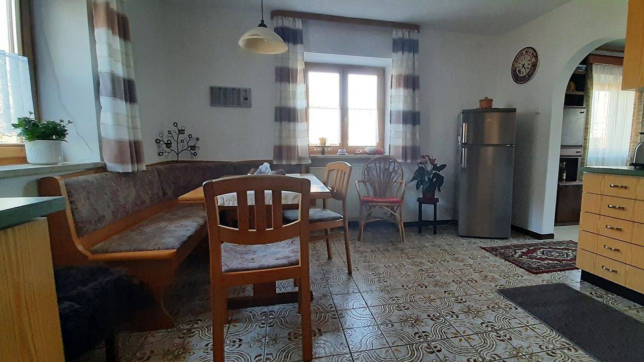 Ganze Ferienwohnung, Ferienwohnung für 4 Personen (64 m²) in Pittenhart in Pittenhart, Chiemsee