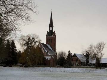 Ferienhaus für 2 Personen, mit Terrasse und Garten sowie Ausblick, kinderfreundlich in Mecklenburgische Seenplatte