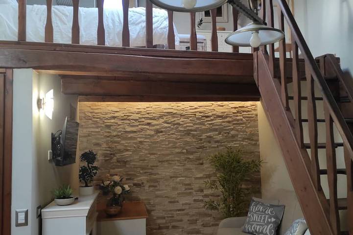 Appartement entier, Enchanting suite in San Pellegrino, in the heart of Viterbo's historic center in Piano Scarano, Viterbo