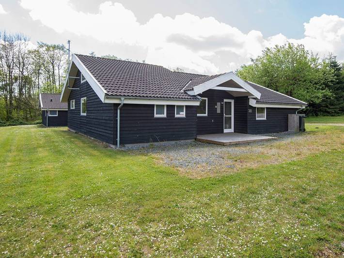 Ferienhaus für 8 Personen, mit Whirlpool und Terrasse sowie Garten und Sauna in Mommark - 3