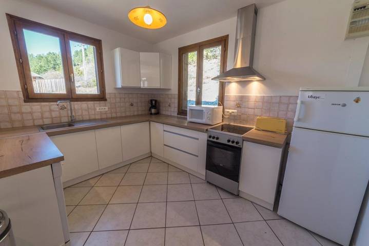 Gîte pour 10 personnes, avec jardin et vue ainsi que sauna et piscine à Jausiers - 4