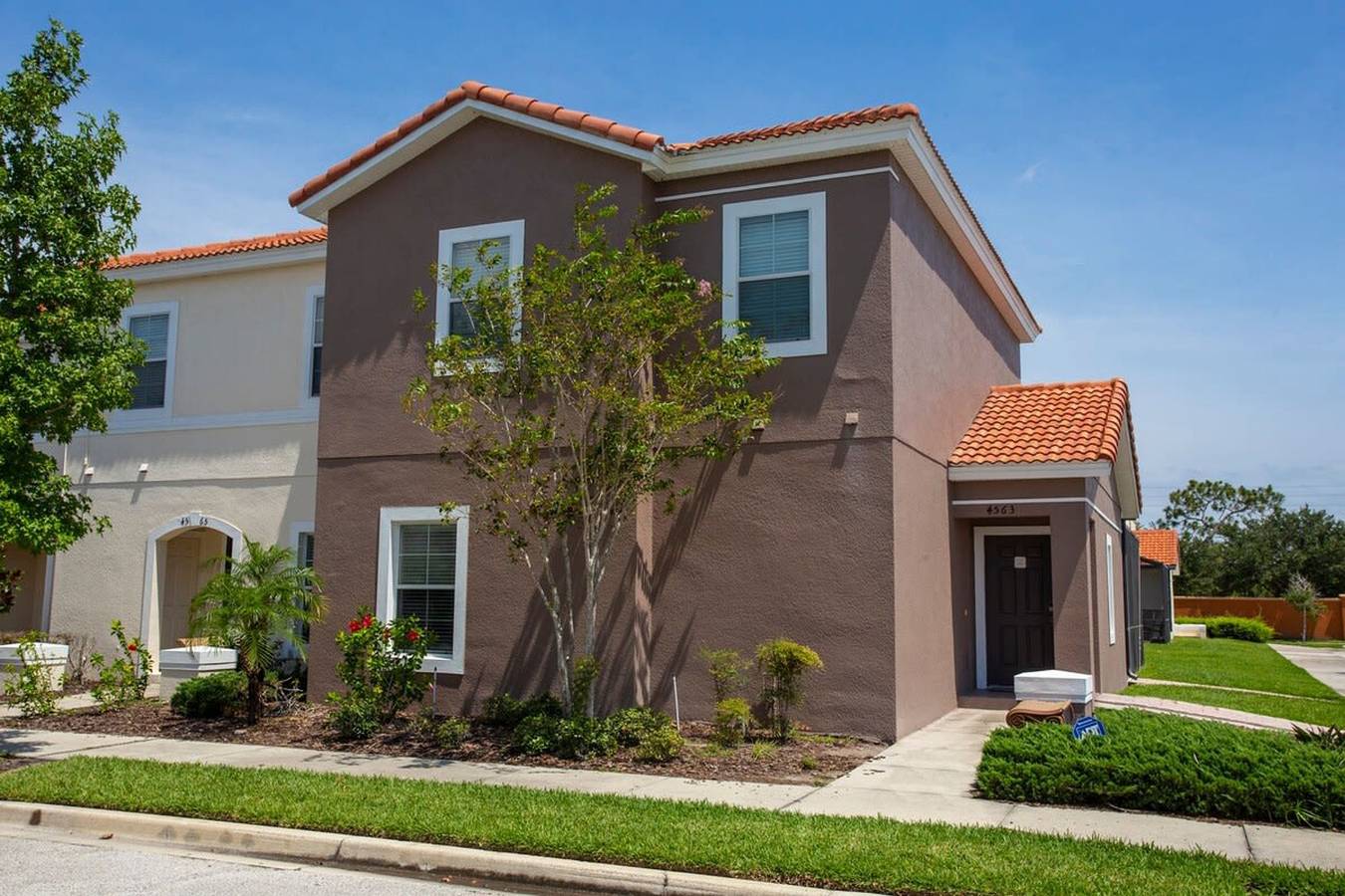Apartamento entero, Four Bedroom w  Screened Pool Close to Disney 4563 in Kissimmee, Condado de Osceola