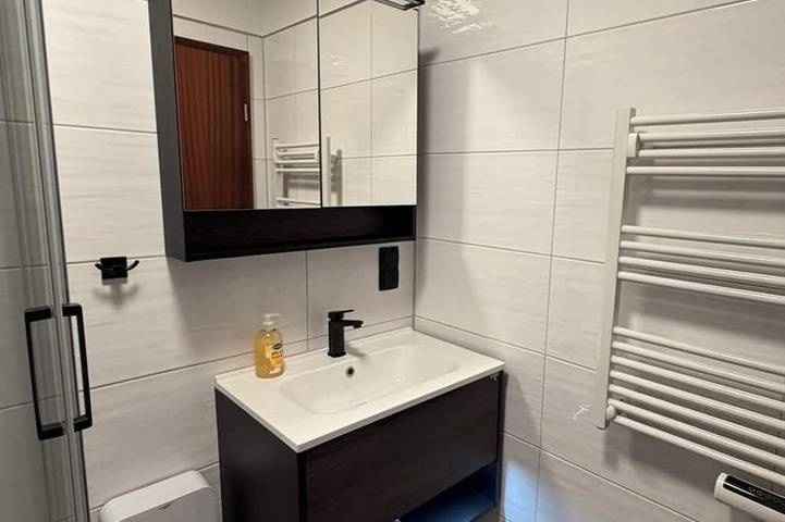Ganze Wohnung, Ferienwohnung „Plaue Auszeit“ Privatstrand/Bootsliegeplatz, 150M bis Plauer See in Zislow, Plauer See
